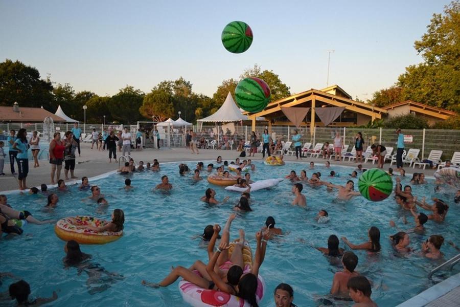Camping Lou Broustaricq - Maeva Hotel Sanguinet Exterior photo